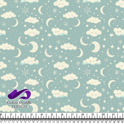 Nuages endormis avec des lunes croissantes et des étoiles sur fond bleu