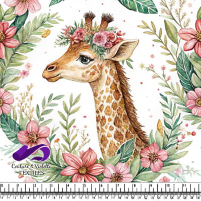 Girafe aquarelle entourée de fleurs roses et de feuilles vertes