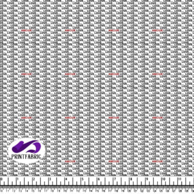 Amour - mot Love sur fond blanc