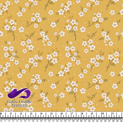 Fleurs Blanches sur Tissu Jaune Moutarde